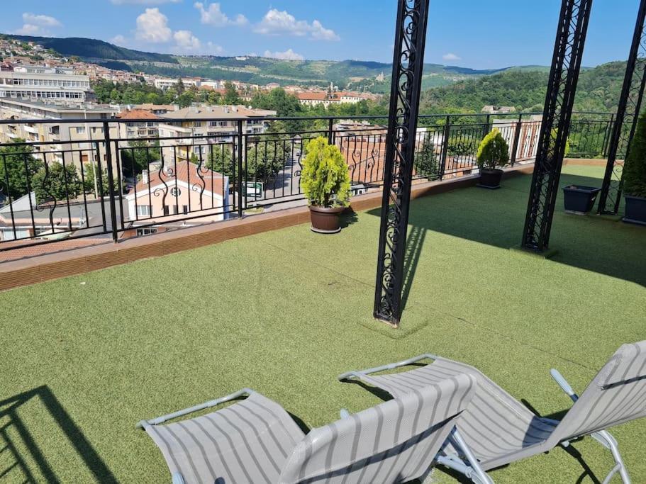 Unique Studio- Great Balcony And View! Parking Possibility! Tırnova Dış mekan fotoğraf